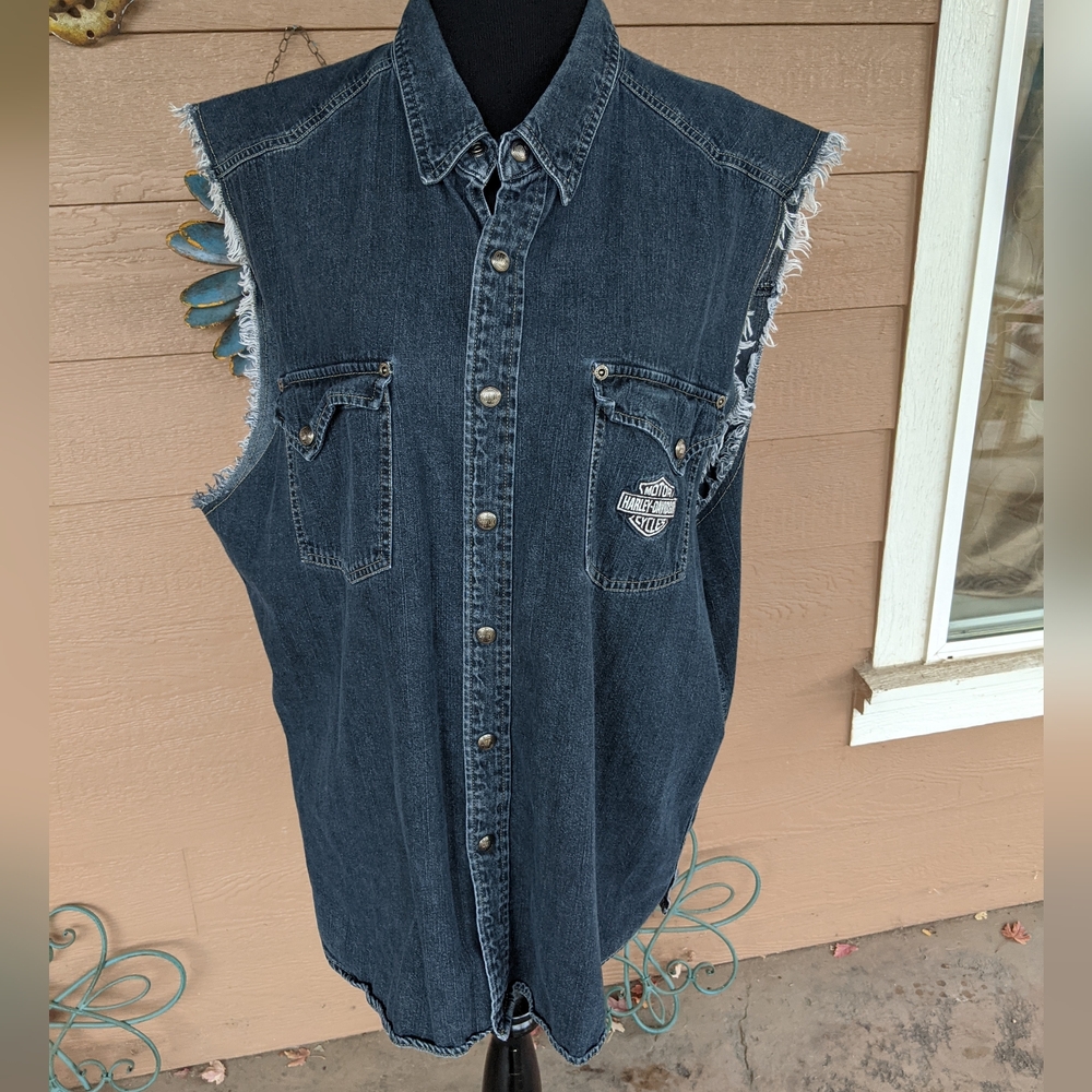 Harley-Davidson Denim Sleeveless Button Down Shirt